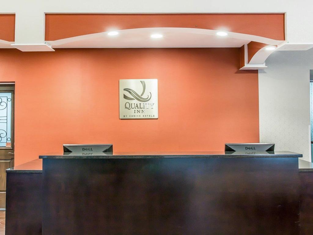 Quality Inn Gaylord Zewnętrze zdjęcie