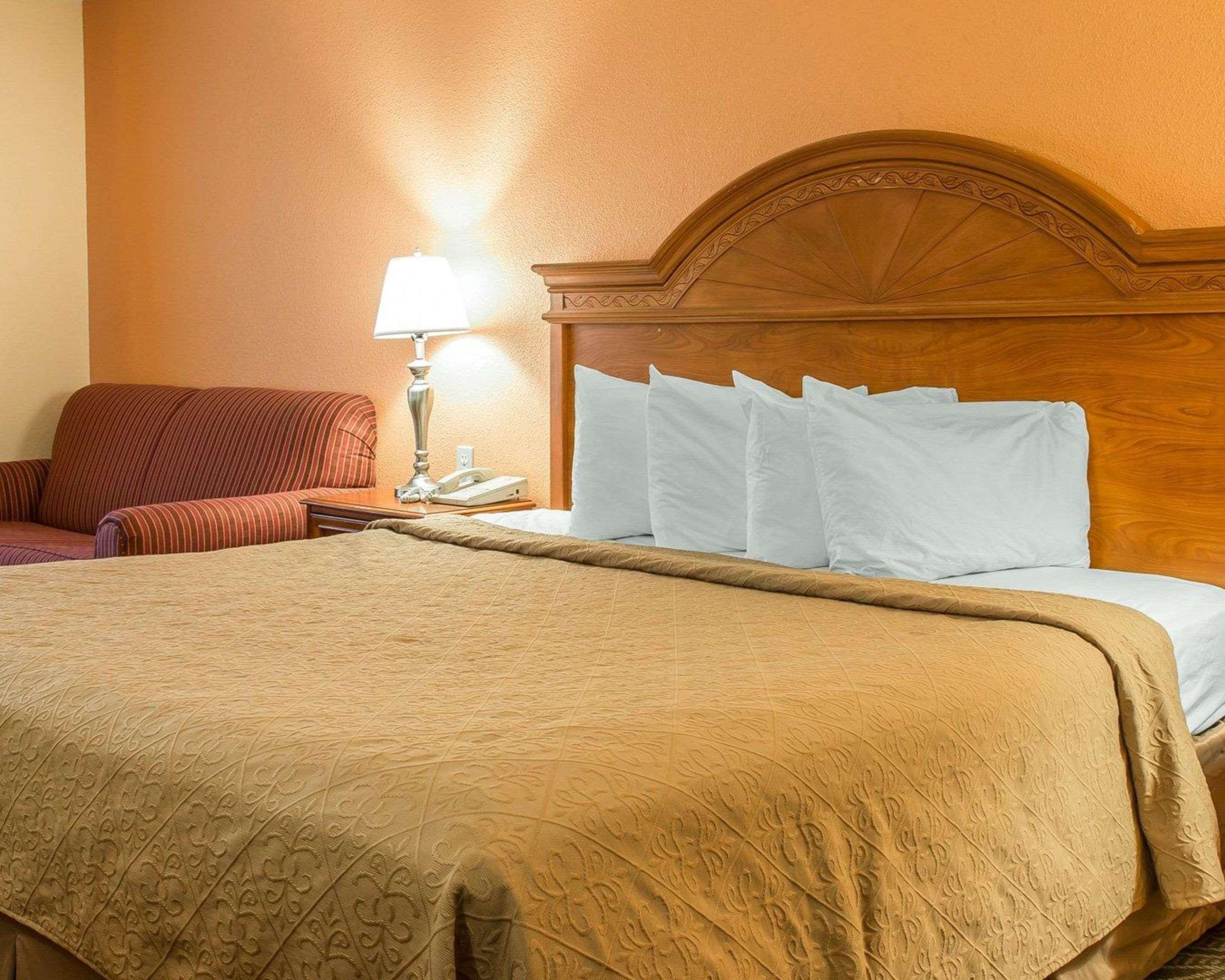 Quality Inn Gaylord Zewnętrze zdjęcie