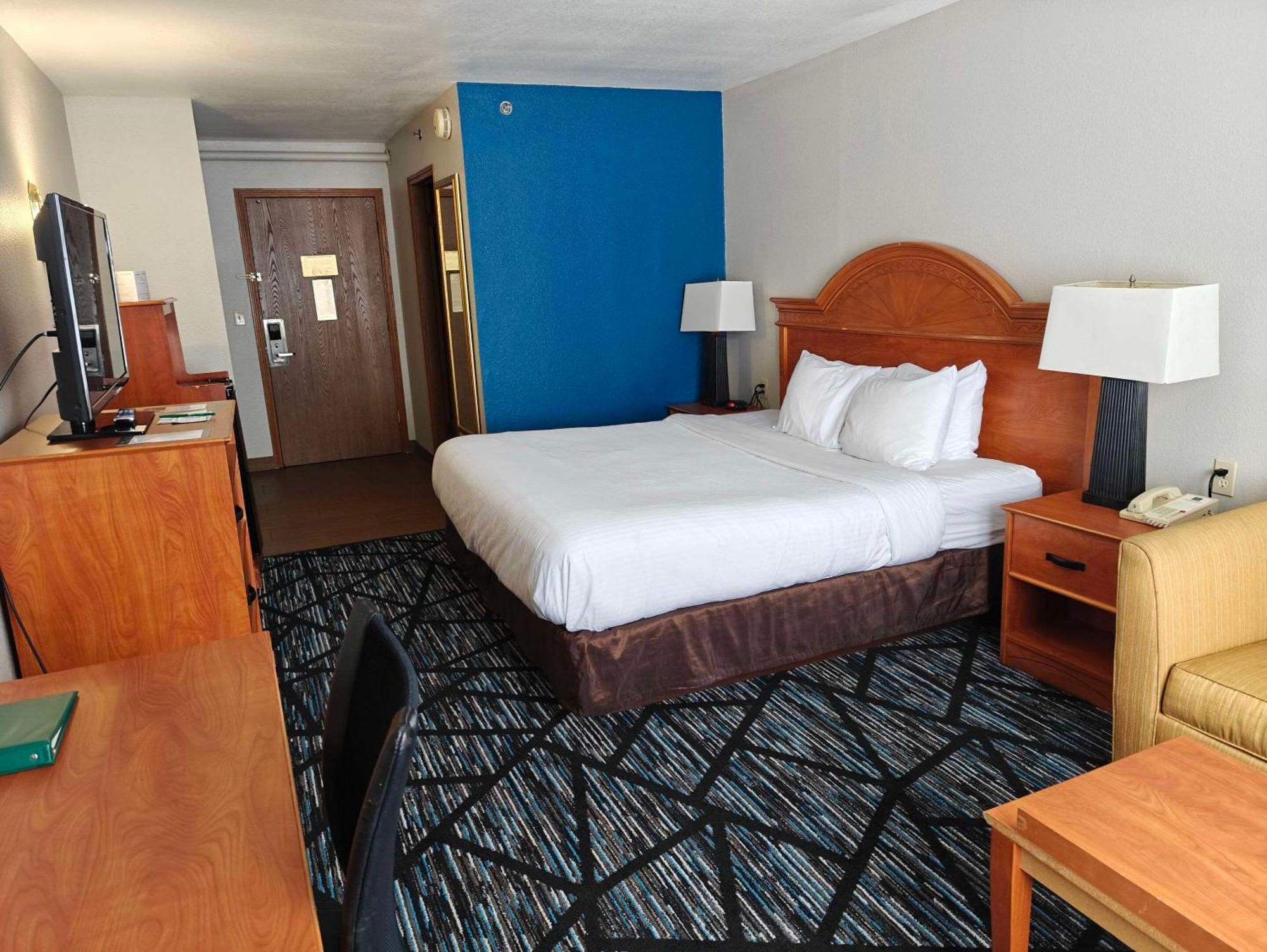 Quality Inn Gaylord Zewnętrze zdjęcie