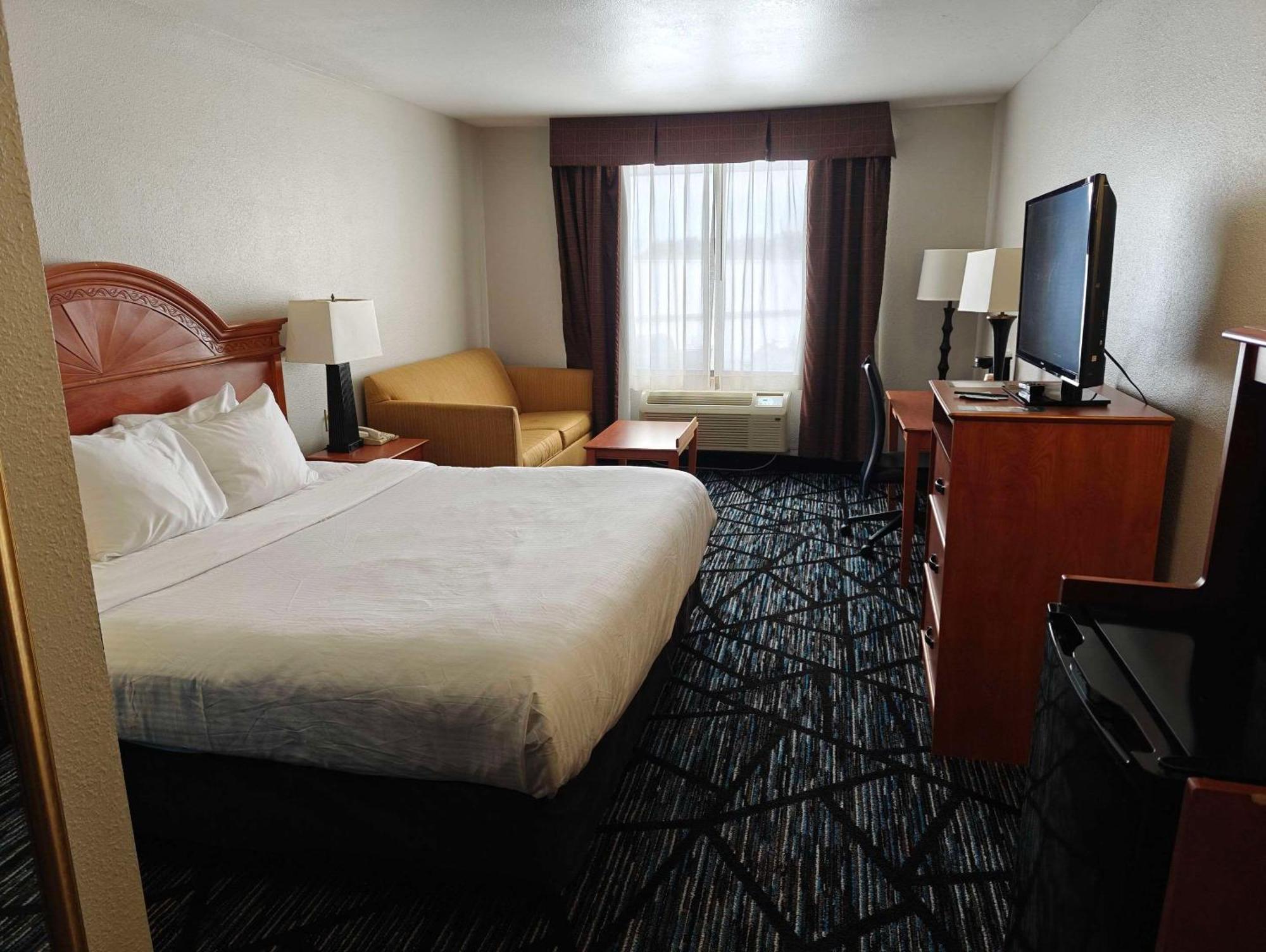 Quality Inn Gaylord Zewnętrze zdjęcie